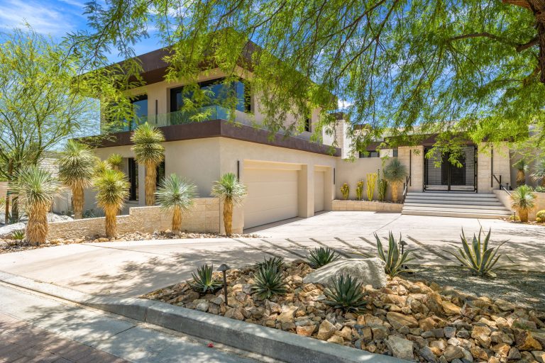 20 web or mls AM4A5661 768x512