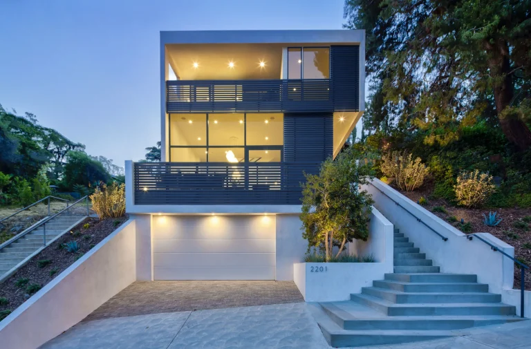 AARON NEUBERT ARCHITECTS 07 1 2048x1347 1 768x505