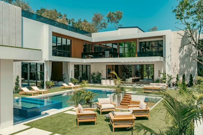 IR Architects 8 768x512