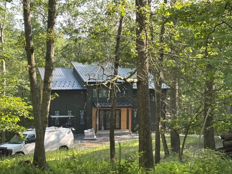 Monkeyhouse Architects Custom House 2048x1536 1 768x576