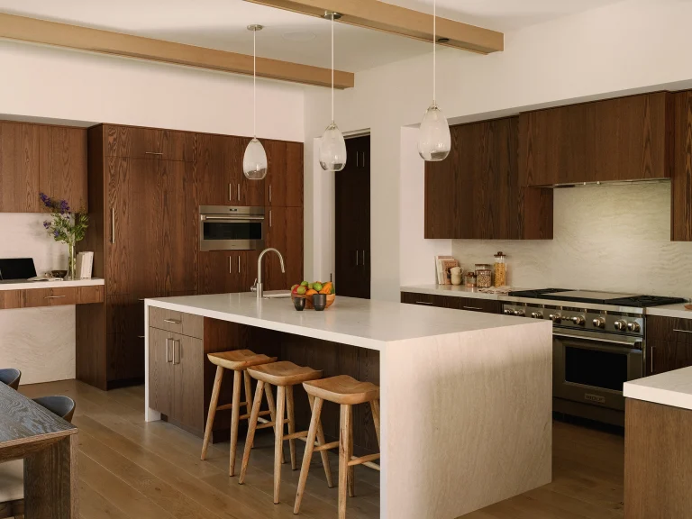 kitchen 01 55res 768x576