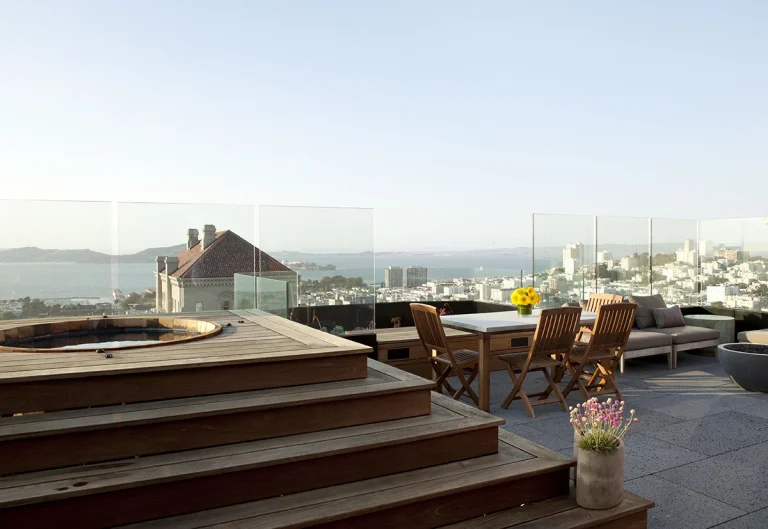 SF2 Roof Deck