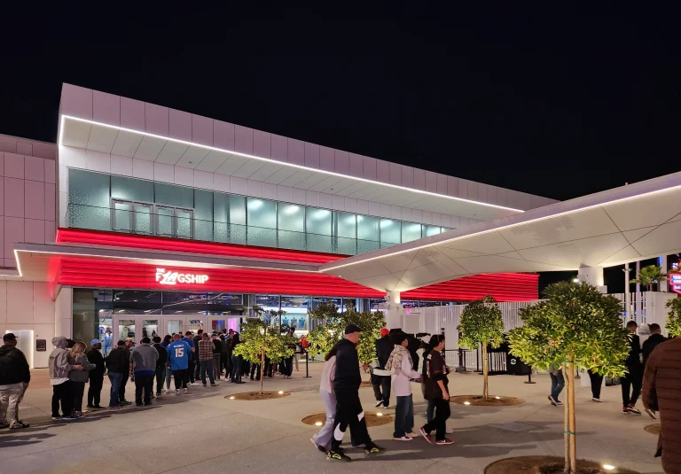 Intuit Dome Clippers Store 768x535