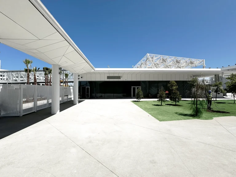 Intuit Dome Restaurant 768x576