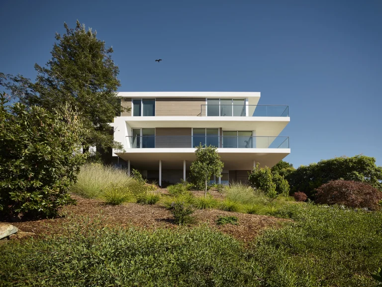 Swatt Leverone Lagoon View 0775 768x576