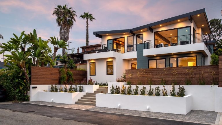 2441 Montgomery Ave 49 768x432