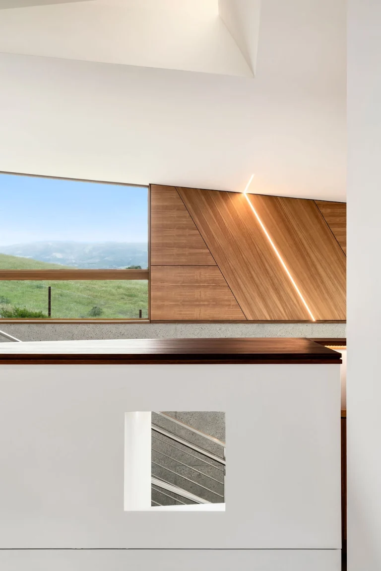 El Halcon modern interior modern wood paneling san luis obispo custom residence 22 768x1151