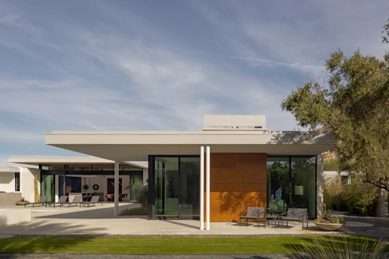 Sky Ridge 768x512